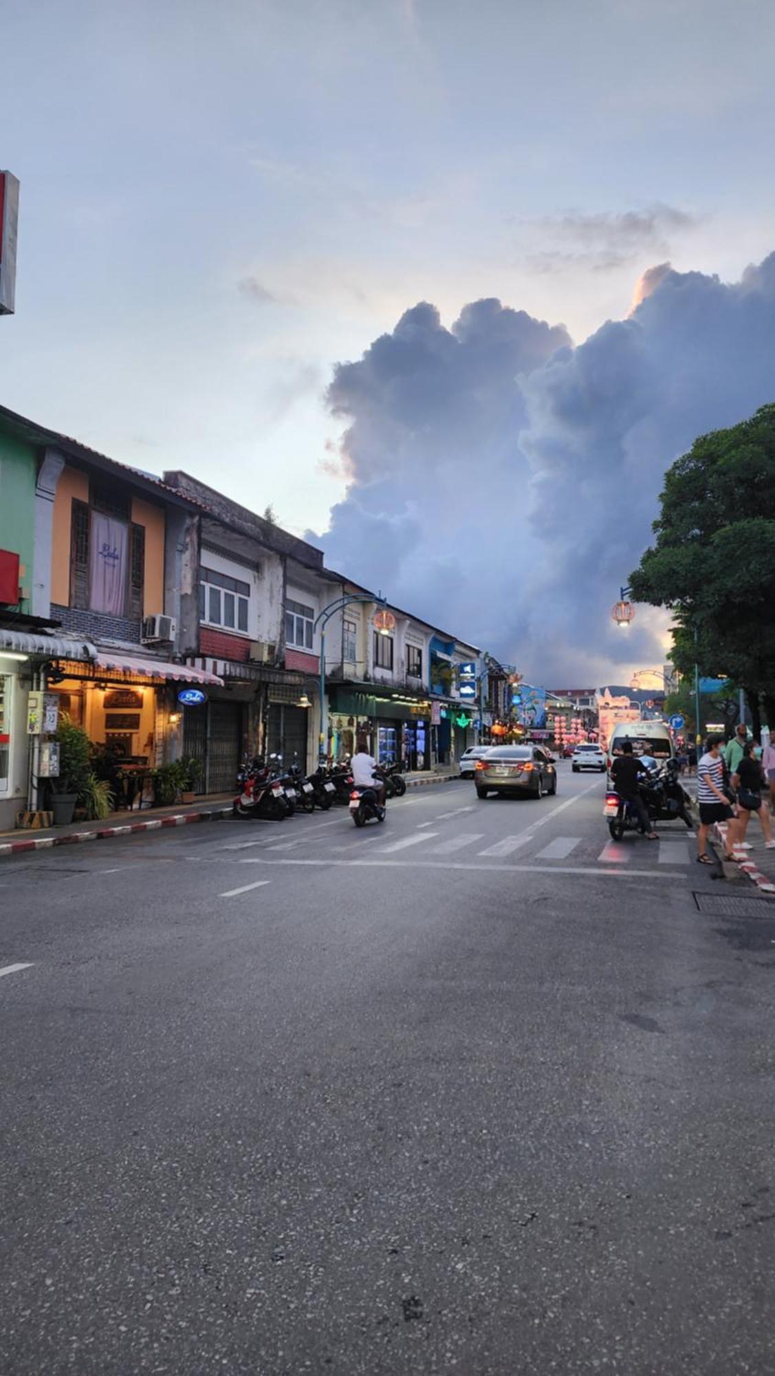 Ban Lo Long Ihoc - Phuket Oldtown酒店 外观 照片